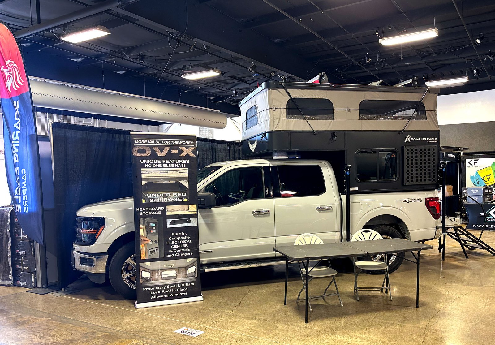 OV-X 8.0 truck topper camper